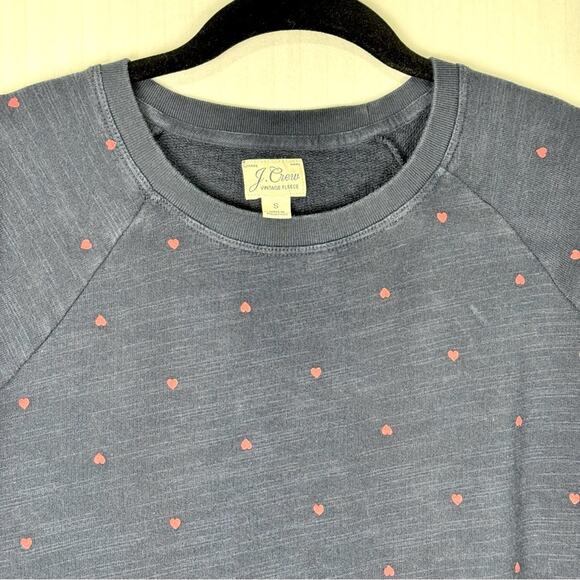 J. Crew Vintage Cotton Terry Pullover Navy Blue Crewneck Sweater Red Heart Small - Picture 5 of 5